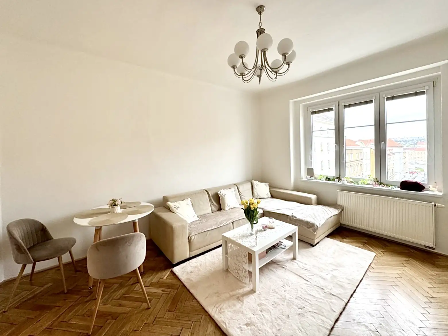 Pronájem bytu 2+kk 55 m², Praha 8 – Libeň (u metra B Palmovka)
