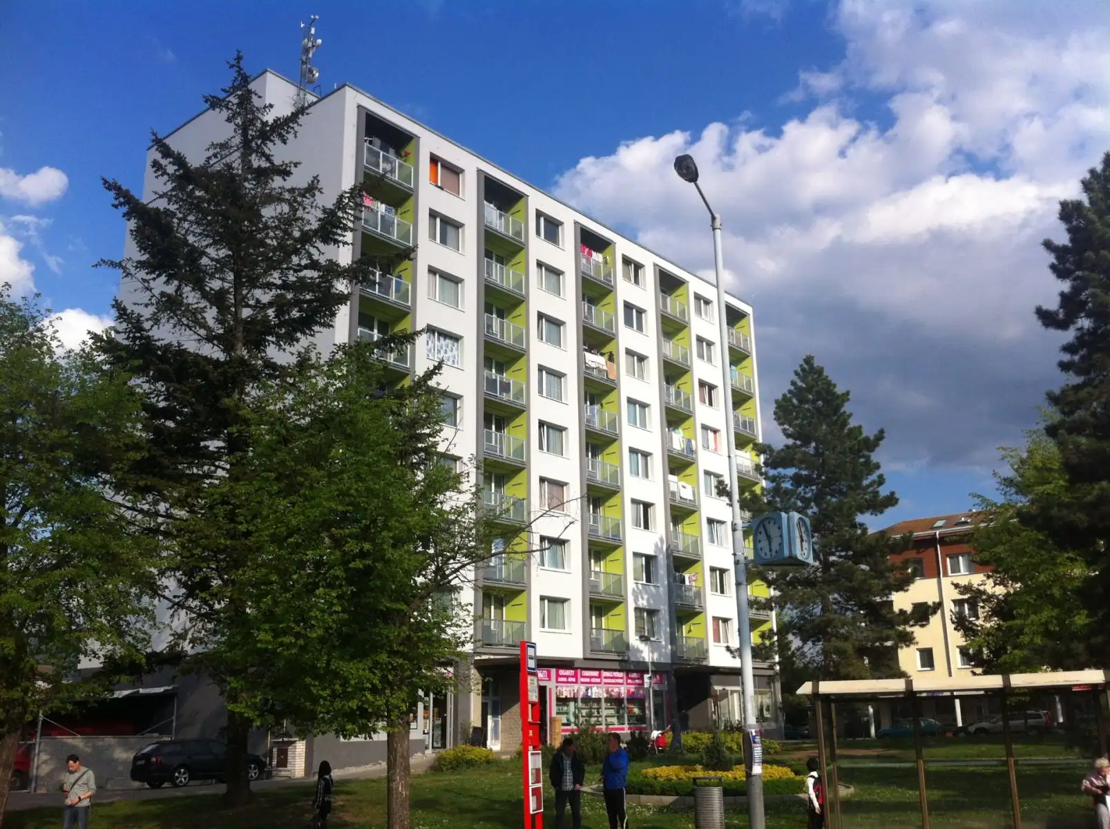 Pronájem bytu 1+kk s balkonem v Praze 5 - Radotíně