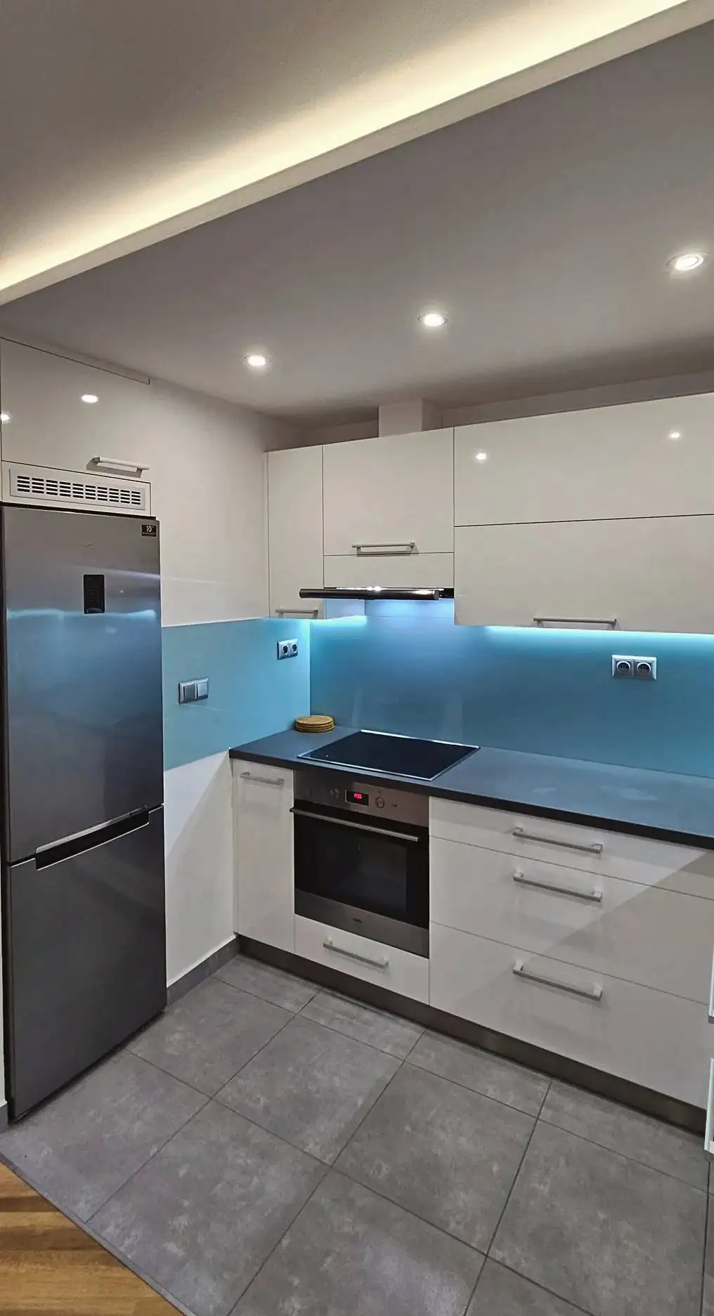Pronájem bytu 1+kk 46 m² s lodžií 7 m², Praha 11 Chodov