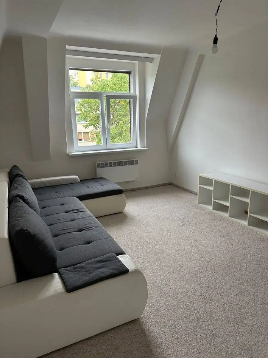 Pronájem bytu 2+1 44 m², Musílkova, Praha 5 – Košíře