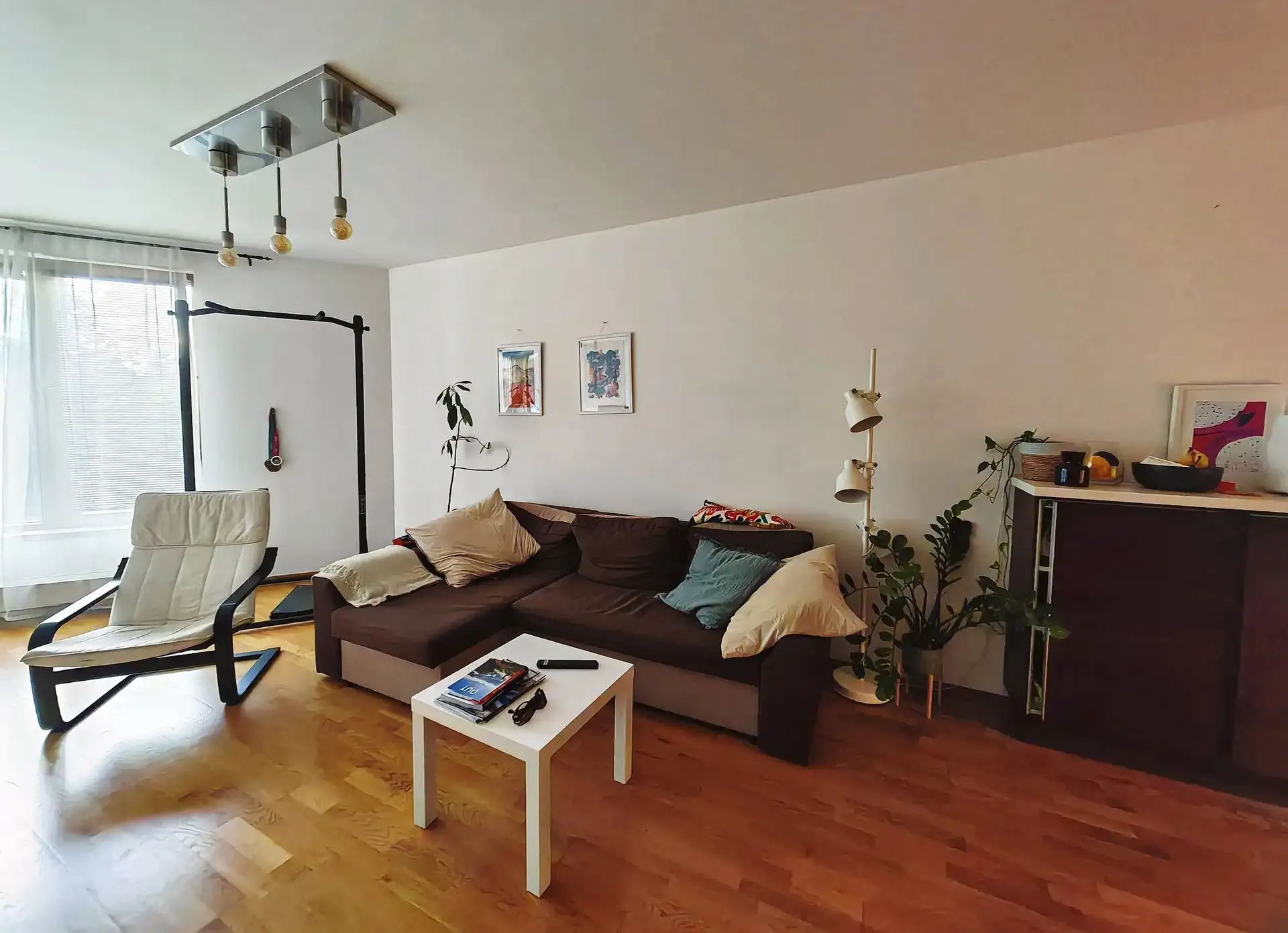 Pronájem 2+kk 58 m² s balkonem a vlastním parkováním, Praha 3 – Žižkov (Jeseniova)