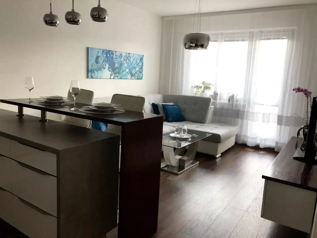 Pronájem bytu 3+kk 54 m², Skřivanská, Praha-Malešice