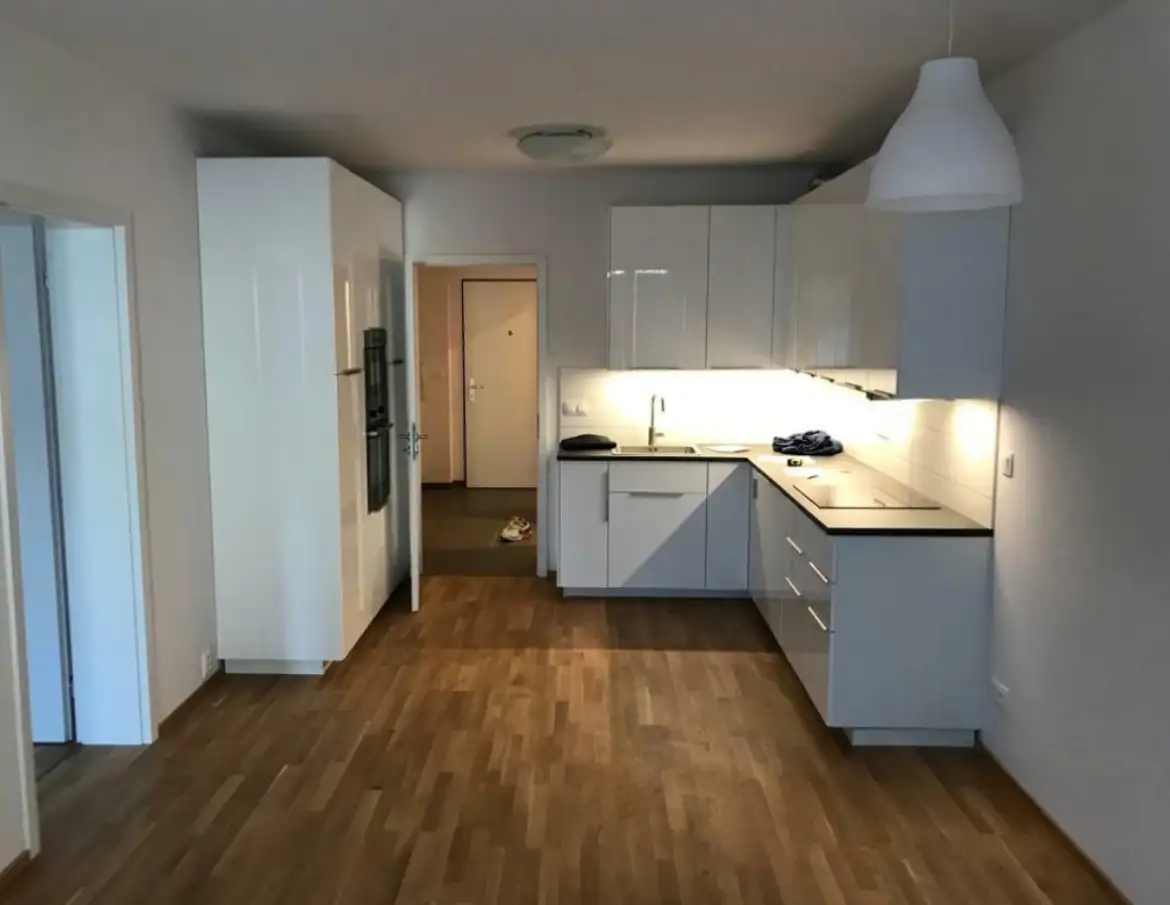 Pronájem bytu 2+kk 57 m² s garáží v tiché lokalitě Praha - Michle