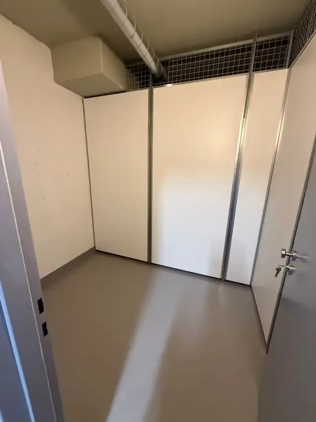 Pronájem bytu 1+kk 33 m², Praha 9 – Poděbradská