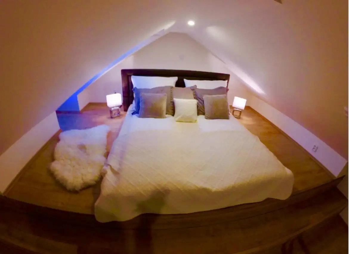 Pronájem bytu 2+kk 74 m², novostavba, tichá lokalita, Praha - Benice