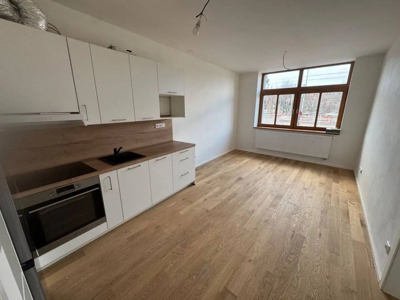 Moderní byt 2+kk k pronájmu v Břevnově