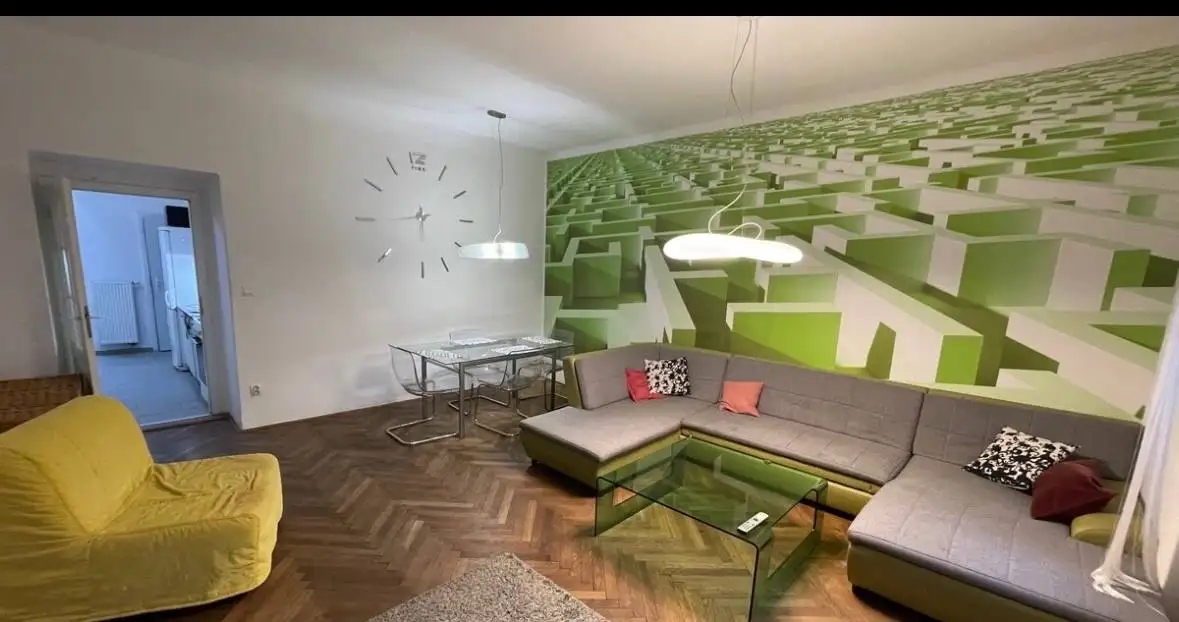 Pronájem bytu 2+1 75 m² Praha 2 Vinohrady, kompletně vybavený