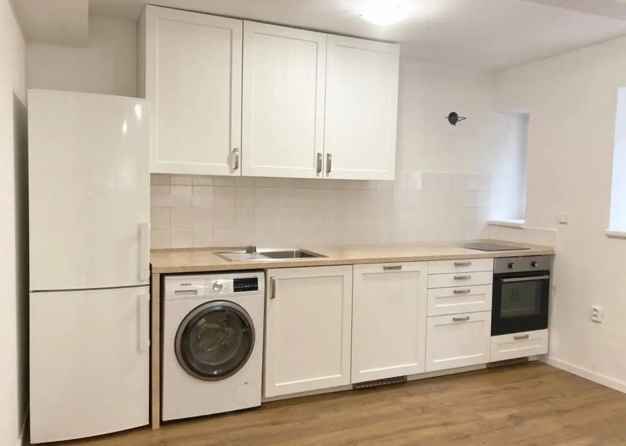 Pronájem bytu 3+kk 78 m² s terasou v Praze 6 - Břevnov (Hošťálkova)