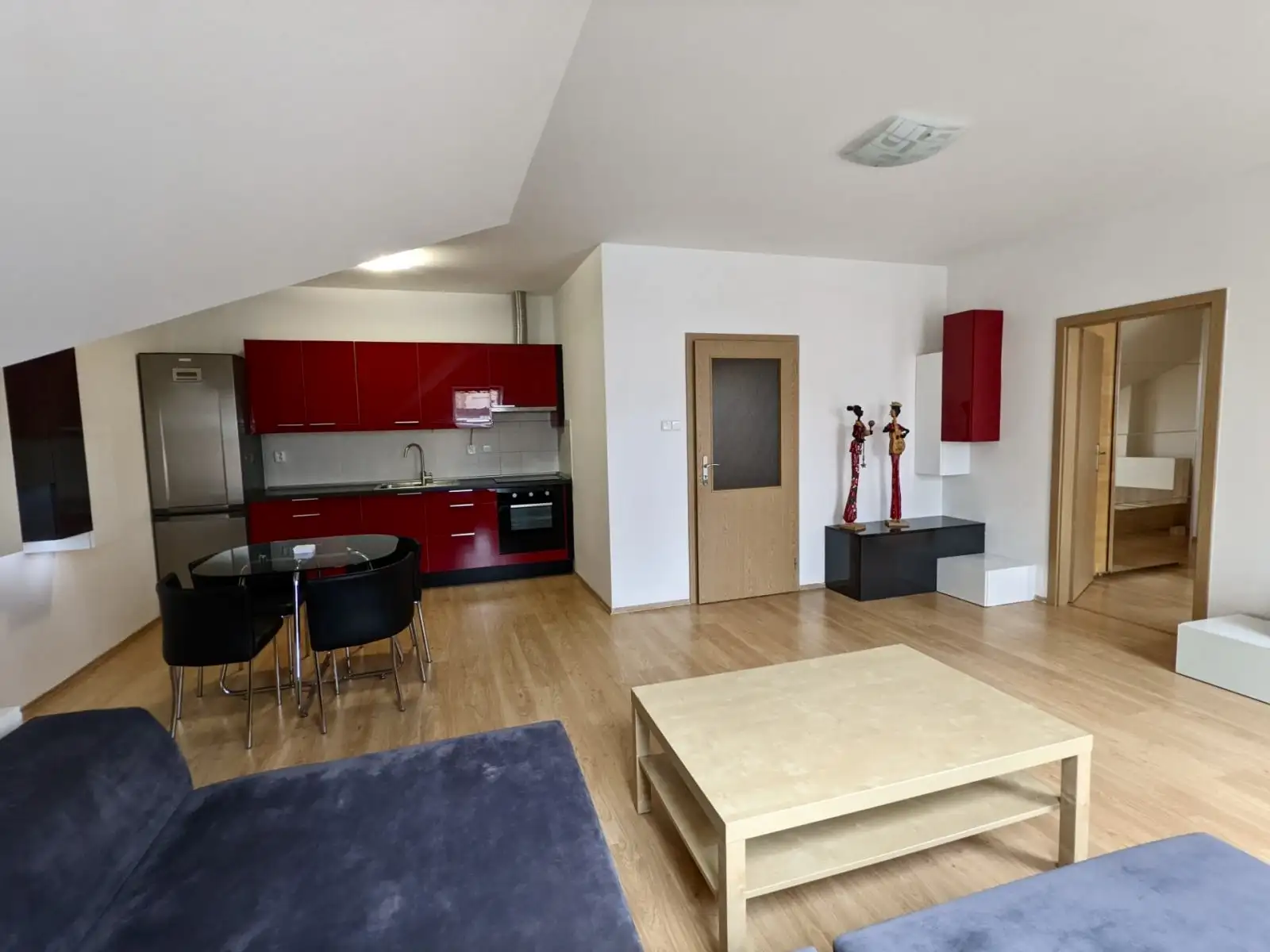 Pronájem 2+kk, 62 m², Praha - Záběhlice, Na Lávce