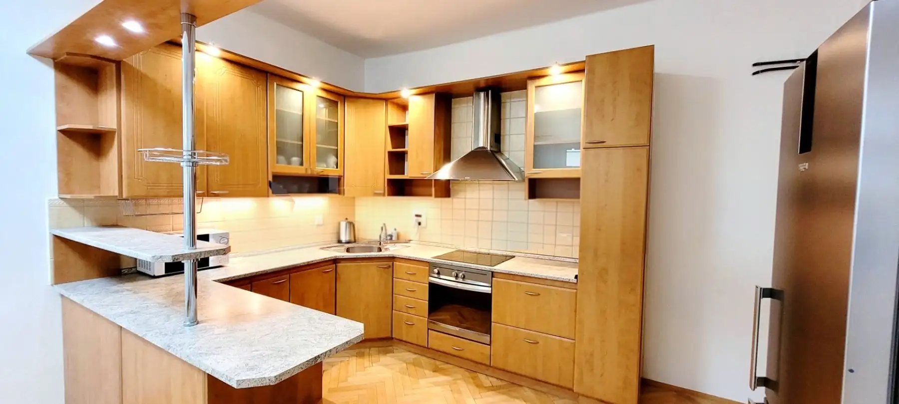 Pronájem bytu 3+kk 102 m², Starokošířská, Praha - Košíře