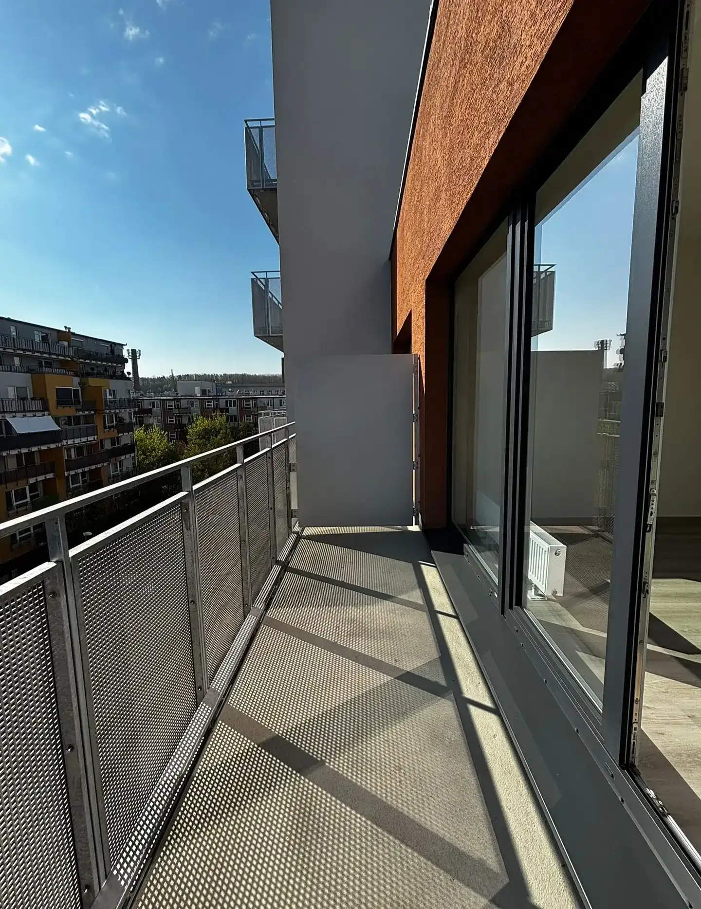 Pronájem zcela nového bytu 1+kk 33 m² s parkováním | Harfa Living, Praha 9 – Vysočany