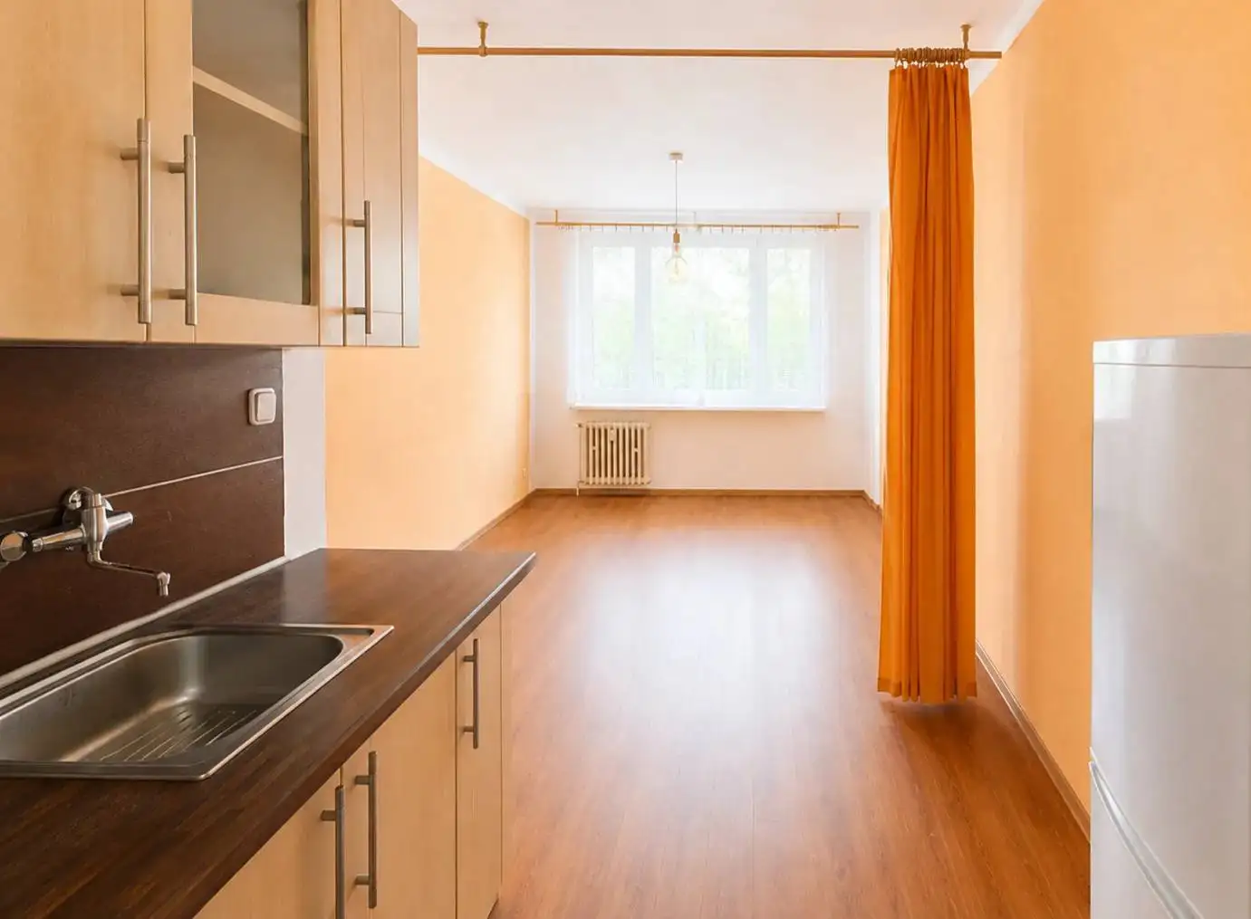 Pronájem bytu 2+kk 41 m² po rekonstrukci, Praha 4 – Pankrác, 400 m od metra